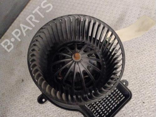 Used Heater blower motor Heater blower motor PEUGEOT 5008 (0U_, 0E_) 1.6 HDi (114 hp) 32179218 32179218