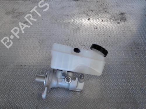 brake-master-cylinder-renault-captur-i-j5_-h5_-2013-37595966 main image