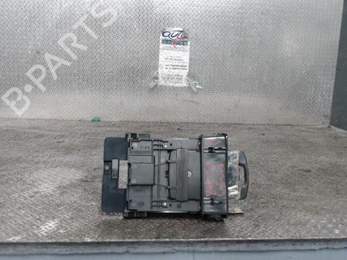 Used Card reader Card reader RENAULT LAGUNA III (BT0/1) 1.5 dCi (BT00, BT0A, BT0T, BT1J) (110 hp) 24087303 24087303