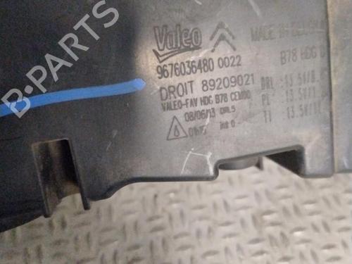 Used Right daytime light CITROËN C4 Picasso II 1.6 HDi / BlueHDi 115 (115 hp) 26015408