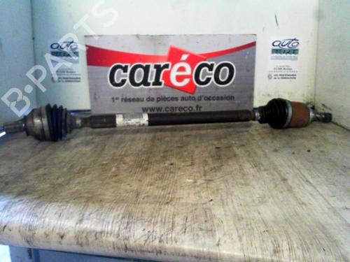 Used Right rear driveshaft Right rear driveshaft RENAULT TWINGO III (BCM_, BCA_) 1.0 SCe 70 (BCMB) (69 hp) 24068016 24068016
