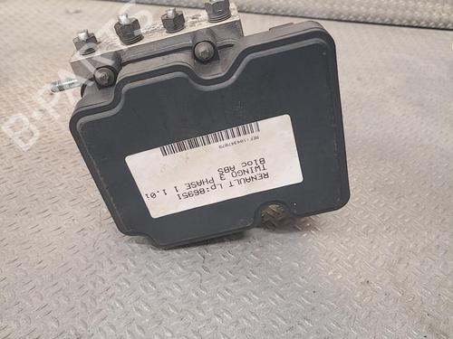 Used ABS pump ABS pump RENAULT TWINGO III (BCM_, BCA_) 1.0 SCe 70 (71 hp) 30740146 30740146
