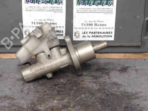 Brake master cylinder FORD FOCUS C-MAX (DM2) 1.8 TDCi | BP24070041M77 - Image 2