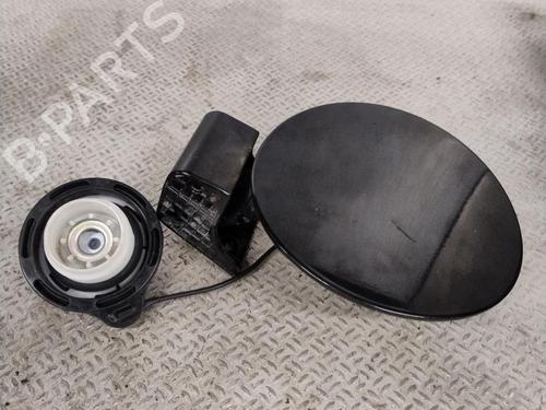 fuel-flap-kia-carens-iv-2013-30522078 main image