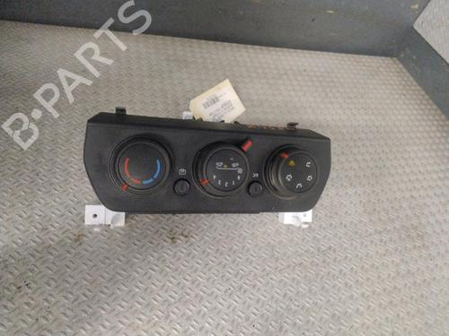 Climate control DACIA SANDERO III 1.0 TCe 90 | BP34049004I5 - Image 2