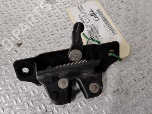 Used Tailgate handle PEUGEOT 106 II (1A_, 1C_) 1.5 D (57 hp) 26037704