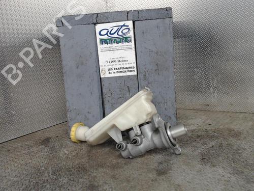 Used Brake master cylinder Brake master cylinder PEUGEOT 208 I (CA_, CC_) 1.6 GTi (200 hp) 24079522 24079522