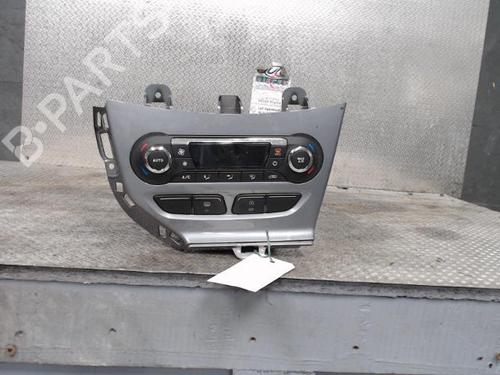 Used Climate control Climate control FORD FOCUS III Saloon 1.6 TDCi (95 hp) 24092662 24092662