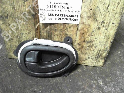 Used Front left interior door handle PEUGEOT 406 (8B) 2.0 HDI 110 (109 hp) 24066908