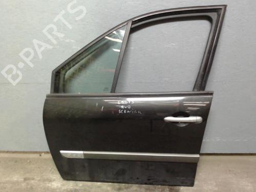 Used Left front door RENAULT SCÉNIC II (JM0/1_) 1.9 dCi (JM0G, JM12, JM1G, JM2C) (120 hp) 24071916