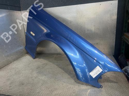 Used Right front fenders Right front fenders 39540617 39540617