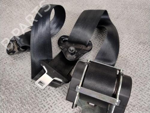 front-left-seatbelt-nissan-nv250-van-x61-2019-40553440 main image