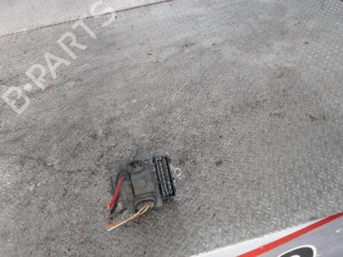 Used Heater resistor OPEL VIVARO A Platform/Chassis (X83) 1.9 Di (82 hp) 24085697