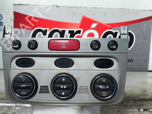 Commande Chauffage ALFA ROMEO 147 (937_) 1.9 JTD (937.AXD1A, 937.BXD1A, 937.AXV1A, 937.BXB1A,... (115 hp) 24064680