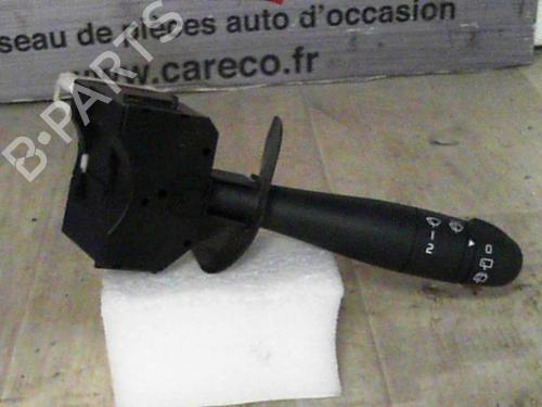 Used Steering column stalk RENAULT CLIO II (BB_, CB_) 1.5 dCi (B/CB07) (65 hp) 24067211