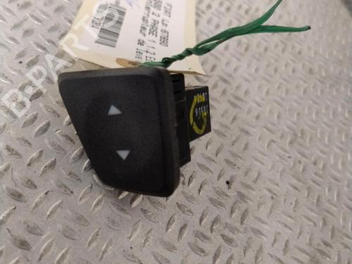 Left front window switch FIAT 500 (312_) 1.2 (312AXA1A) | BP27352861I27