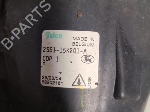 Used Right front fog light FORD FIESTA V (JH_, JD_) 1.4 TDCi (68 hp) 24099873