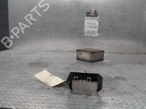 Used Heater resistor Heater resistor SUZUKI SWIFT III (MZ, EZ) 1.3 DDiS (RS413D) (75 hp) 24094215 24094215