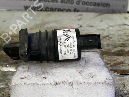 Used Washer pump Washer pump 24066930 24066930