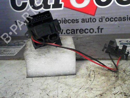 Used Heater resistor Heater resistor RENAULT CLIO II (BB_, CB_) [1998-2016] 24064578 24064578