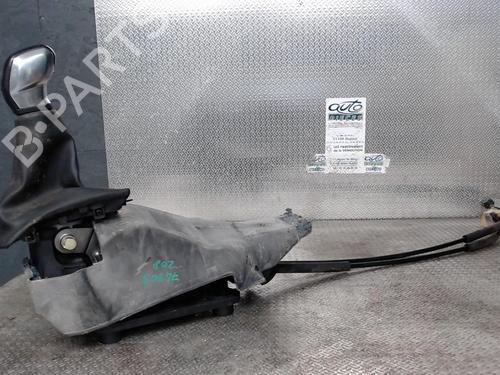 Used Shift knob PEUGEOT 208 I (CA_, CC_) 1.2 VTI 82 (82 hp) 24078016