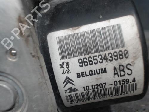 Used ABS pump PEUGEOT 207 (WA_, WC_) 1.4 HDi (68 hp) 30483359
