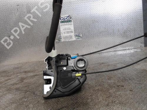 rear-right-lock-toyota-c-hr-_x1_-2016-24085920 main image