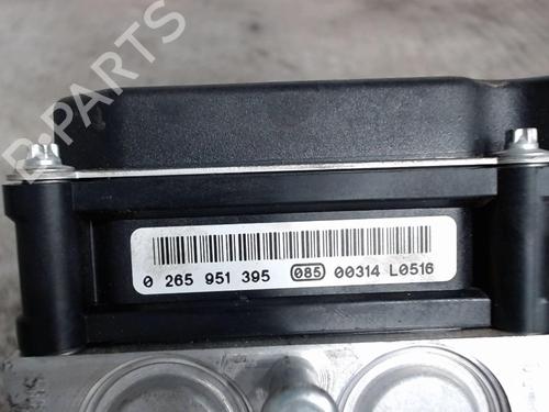 Used ABS pump ABS pump 30483803 30483803