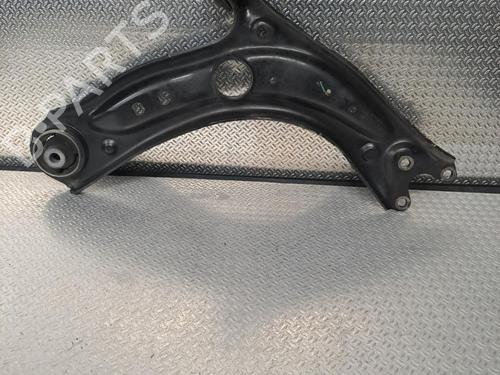 Used Left front suspension arm VW GOLF VII (5G1, BQ1, BE1, BE2) 1.4 TSI (125 hp) 24061241