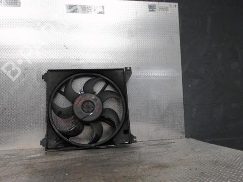 Used Radiator fan HYUNDAI SANTA FÉ I (SM) 2.0 CRDi 4x4 (113 hp) 24085272