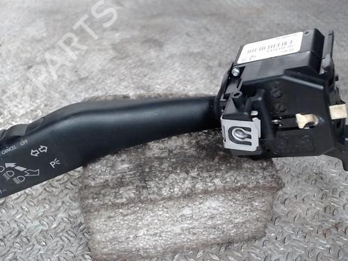 Used Steering column stalk VW GOLF VI (5K1) 2.0 TDI (110 hp) 24078443