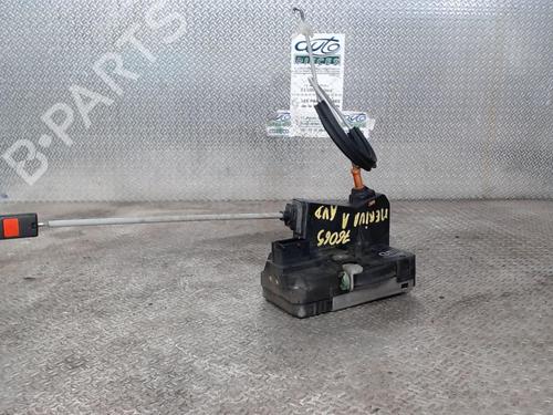 Used Front right lock OPEL MERIVA A MPV (X03) 1.7 CDTI (E75) (100 hp) 24080336