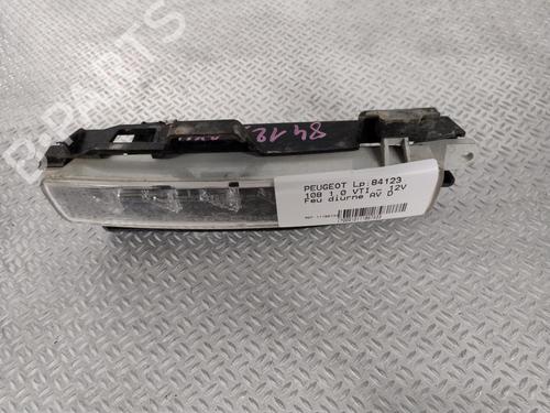 Right daytime light PEUGEOT 108 1.0 VTi | BP29344406C103 - Image 2
