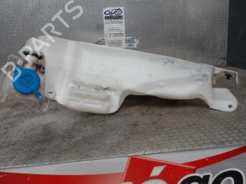 Windscreen washer tank JAGUAR XJ (X350, X358) D 2.7 | BP24080771C113
