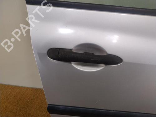Used Right front door RENAULT CLIO III (BR0/1, CR0/1) 1.5 dCi (C/BR0G, C/BR1G) (68 hp) 29379959
