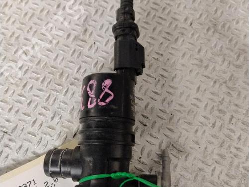 Used Washer pump Washer pump PEUGEOT EXPERT Van (V_) 2.0 BlueHDi 120 (122 hp) 39966406 39966406