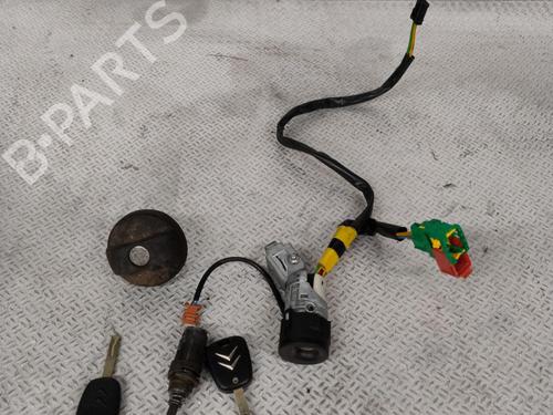 Used Ignition barrel CITROËN DS3 (SA_) 1.6 HDi 110 (112 hp) 30164163