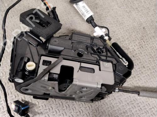 rear-left-lock-vw-golf-viii-cd1-da1-2019-31284091 main image