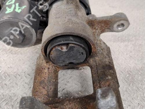 Used Right rear brake caliper Right rear brake caliper PEUGEOT 308 III (FB_, FH_, FP_, F3_, FM_) BlueHDi 130 (FBYHZL, FBYHZT) (131 hp) 36510377 36510377