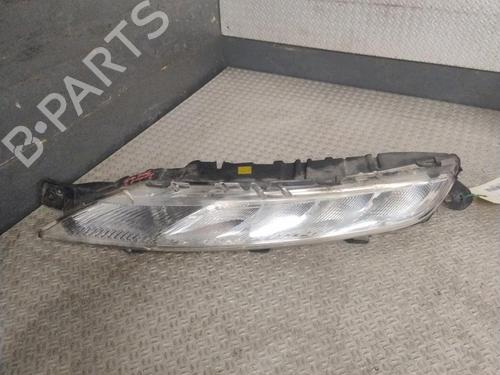 left-daytime-light-citroen-c4-picasso-ii-2013-32307926 main image