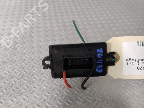 Used Heater resistor RENAULT TWINGO II (CN0_) 1.2 (CN0D) (58 hp) 24420235