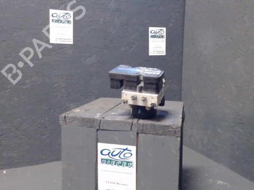 Used ABS pump ABS pump RENAULT TWINGO II (CN0_) 1.2 16V (CN04, CN0B) (75 hp) 30483293 30483293