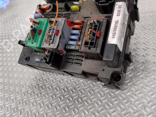 Fuse box PEUGEOT 206 Hatchback (2A/C) 2.0 HDI 90 | BP28087522E1
