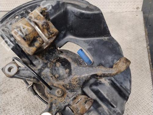 Used Left front steering knuckle Left front steering knuckle BMW 3 Compact (E46) 318 td (115 hp) 33188051 33188051