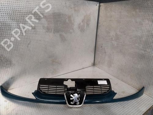 Grille PEUGEOT 206 Hatchback (2A/C) 1.4 i | BP30047270C40