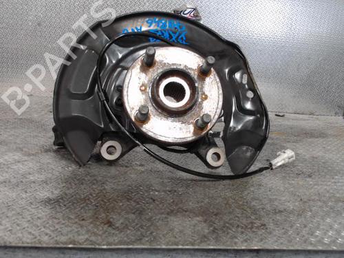 Used Left front steering knuckle Left front steering knuckle TOYOTA YARIS (_P13_) 1.0 (KSP130) (72 hp) 24092571 24092571