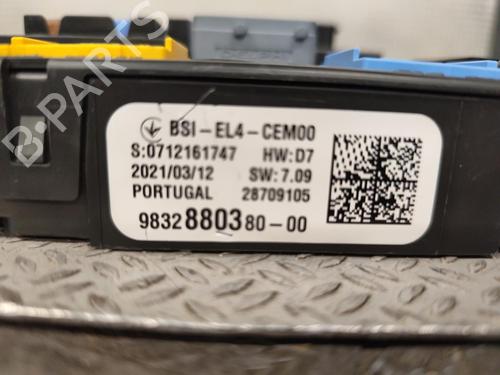 Used Electronic module Electronic module PEUGEOT 208 II (UB_, UP_, UW_, UJ_) 1.2 PureTech 100 (101 hp) 33632446 33632446