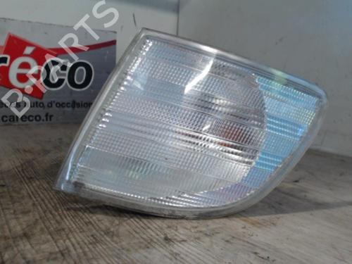 Used Left front indicator MERCEDES-BENZ VITO Van (W638) [1997-2003]  24068505