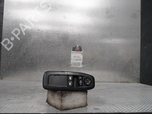 Used Left front window switch Left front window switch PEUGEOT 208 I (CA_, CC_) 1.6 HDi (114 hp) 24094234 24094234