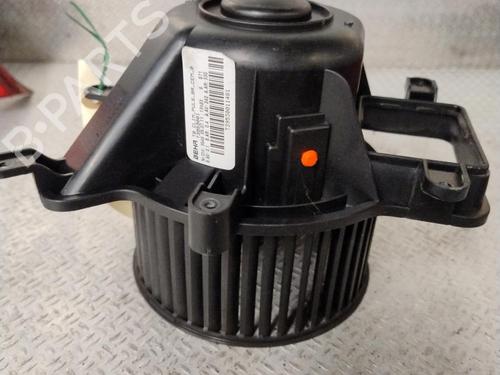 Used Heater blower motor PEUGEOT 5008 (0U_, 0E_) 1.6 HDi (112 hp) 26725043